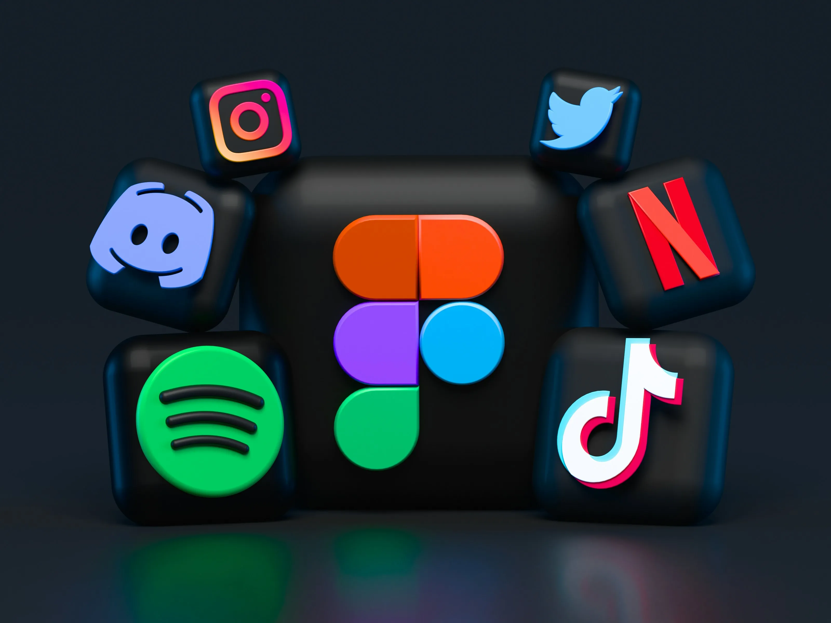 Imagine reprezentativă pentru marketing digital și social media